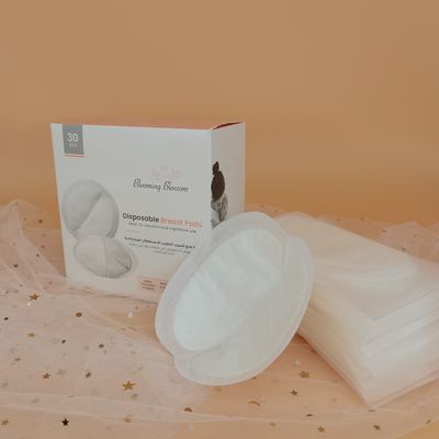 CE-goedgekeurde, op maat gemaakte, wegwerpverpleegkussens voor postpartum comfort en bescherming