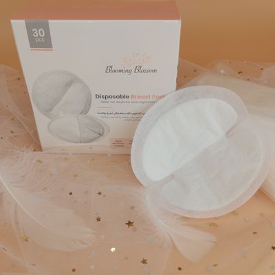 CE-goedgekeurde, op maat gemaakte, wegwerpverpleegkussens voor postpartum comfort en bescherming