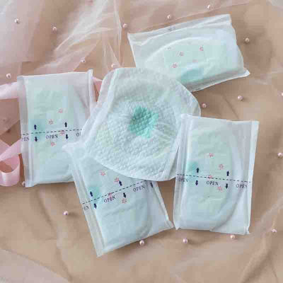 Op maat gedrukte biologisch afbreekbare antilekkage baby borstvoedingspads voor moederschap