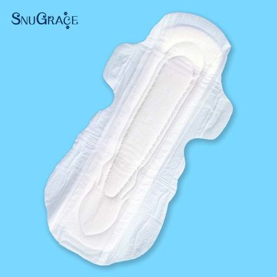 Eenmalige hygiënische pads voor vrouwen met superabsorberende aniontechnologie