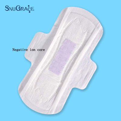 Eenmalige hygiënische pads voor vrouwen met superabsorberende aniontechnologie