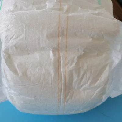 Comfortabele en absorberende luier voor volwassenen met vochtindicator in maat S-XXL