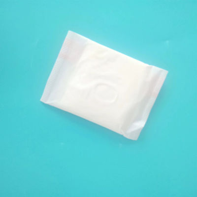 Huisdiervriendelijke mini-sanitaire servetten voor ziekenhuis- en gezinsincontinentiebeheer
