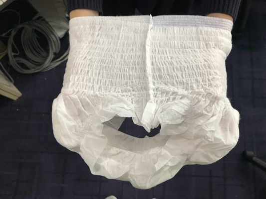 Zwakke ademende adult luierbroek Droog oppervlak absorptie voor senioren zorg en comfort
